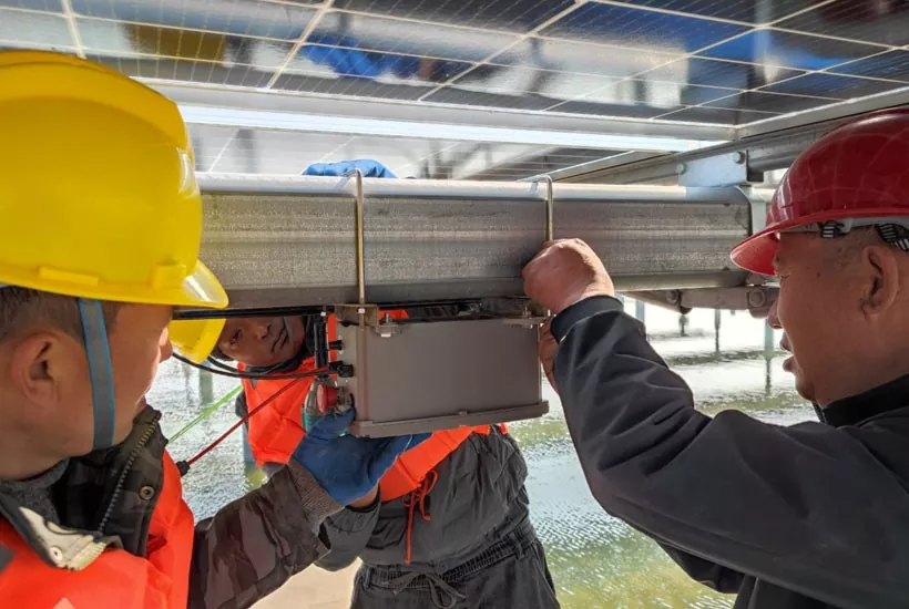 Photovoltaic Communication Unit Maintenance