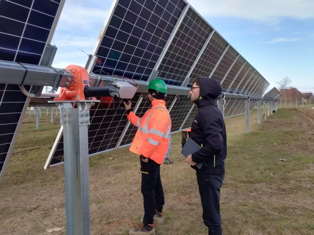 Single-Axis PV Tracker After-Sale Service